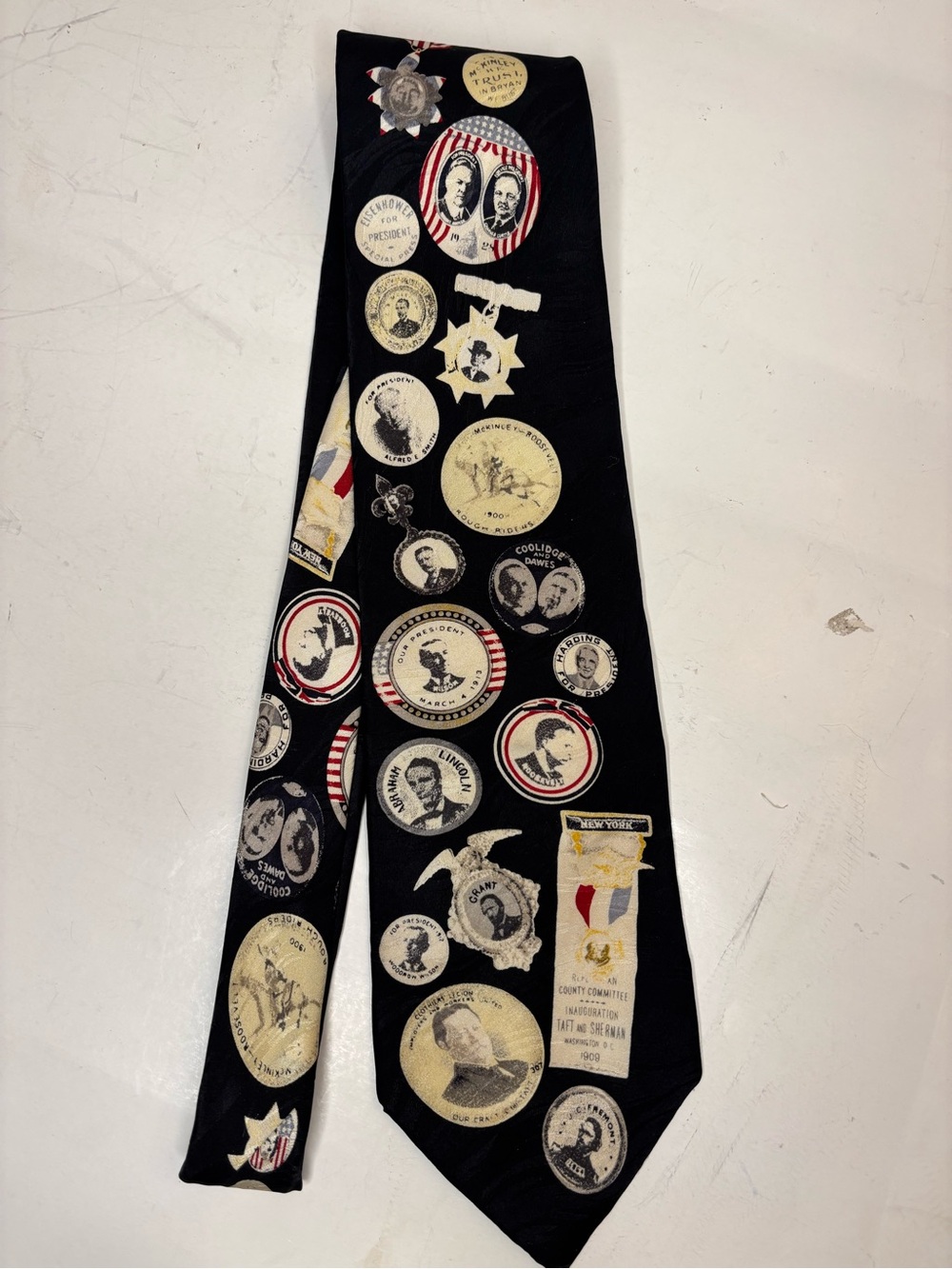 Vintage museum artifacts presidential tie silk